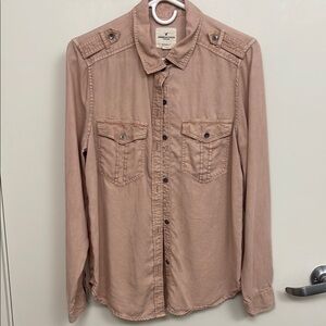 American Eagle button up
